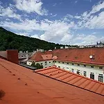 Apartahotel Hunger 4*