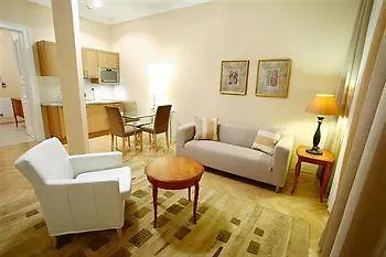 Hotel apartamentowy Hunger 4*