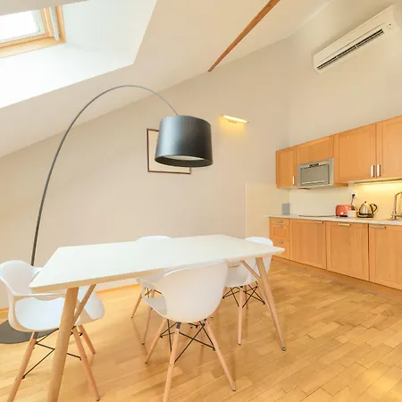 Hunger Aparthotel Praag