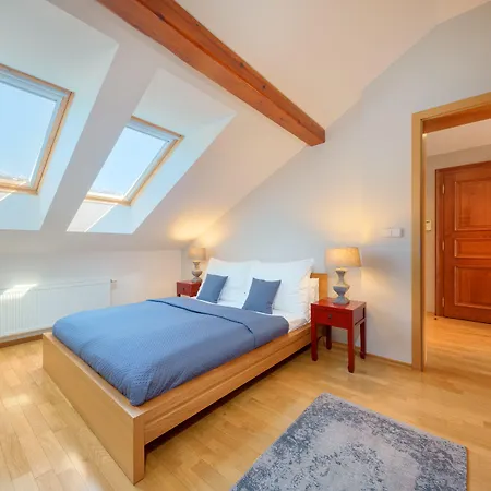 Hunger Apart-hotel 4*