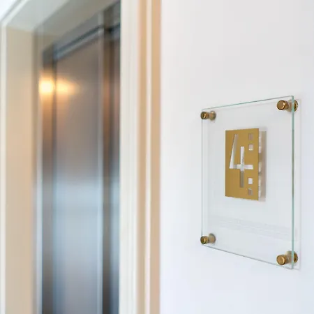 Hunger Apart-hotel 4*