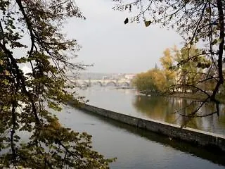 Hunger Aparthotel Prague