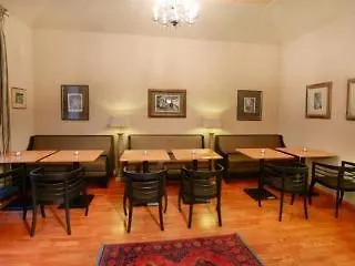 汉葛牆公寓 4*