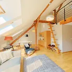 Hunger Aparthotel 4*